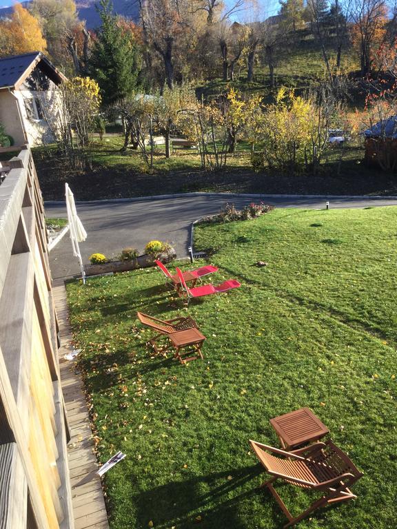 Les Chambres D'Orel Saint-Andre-d'Embrun ภายนอก รูปภาพ