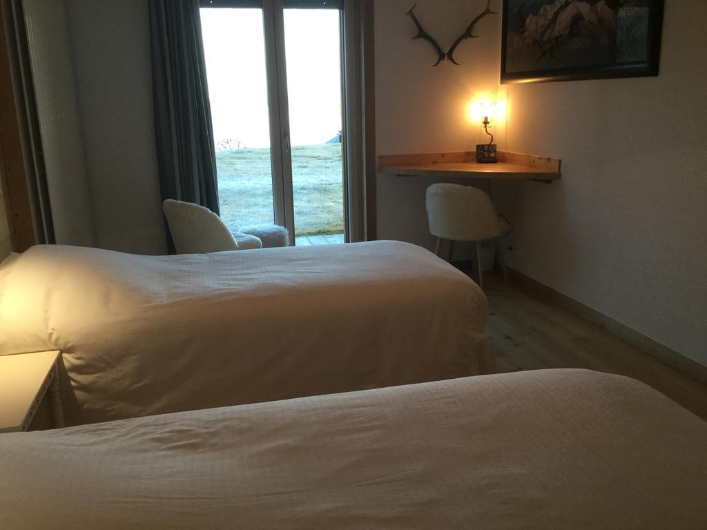 Les Chambres D'Orel Saint-Andre-d'Embrun ภายนอก รูปภาพ